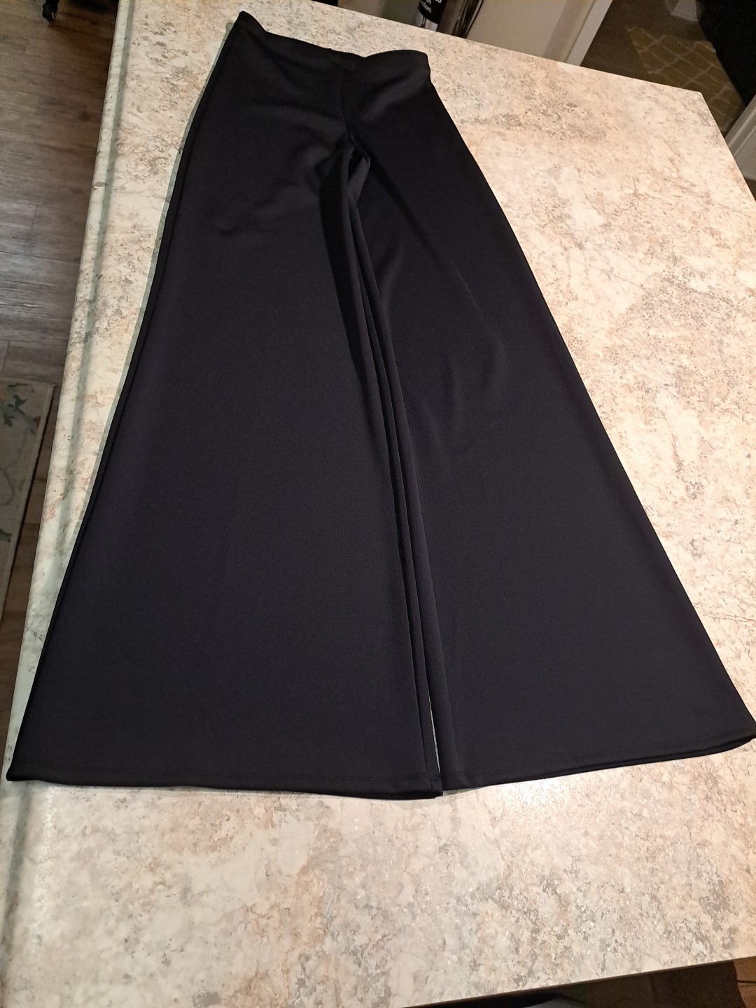 Good American Scuba Wide Leg Pants Black Sz 2 EUC Returns Accepted