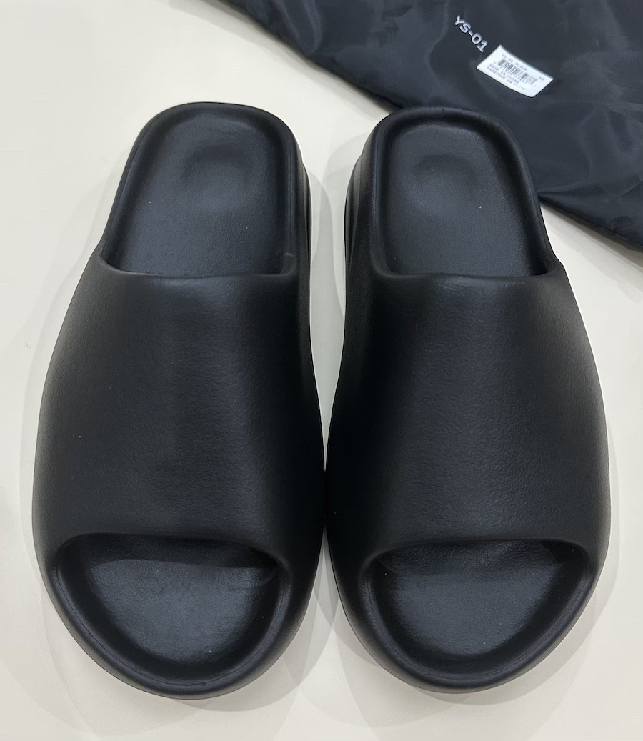 Yeezy Slides Black YS-01 Men’s Size 9